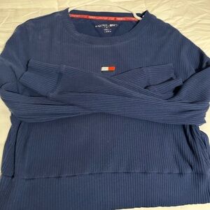 Tommy Hilfiger Sport Navy Long Sleeve
Well loved, good condition
